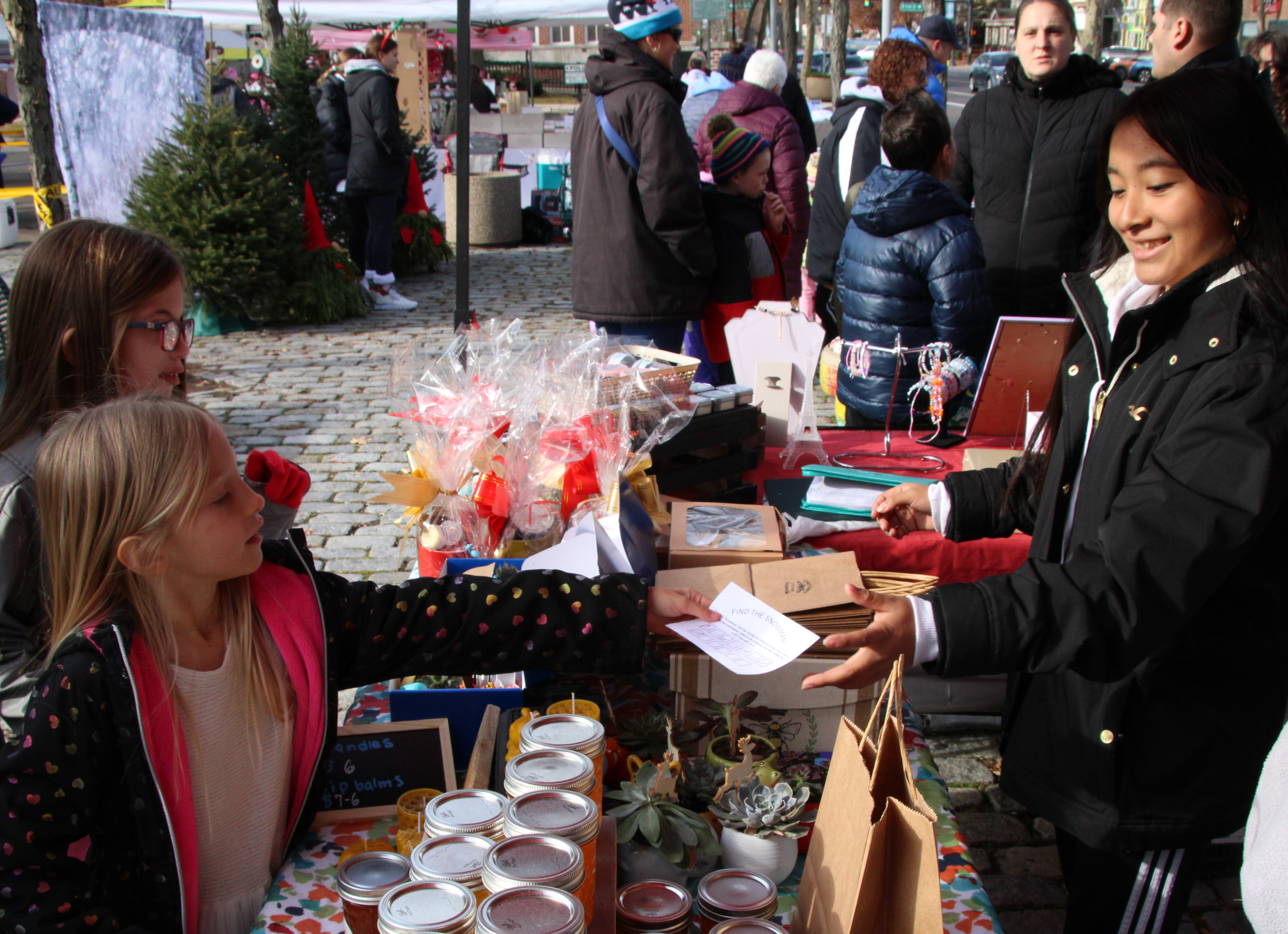 Local Vendors, Visitors Busy at Small Business Saturday