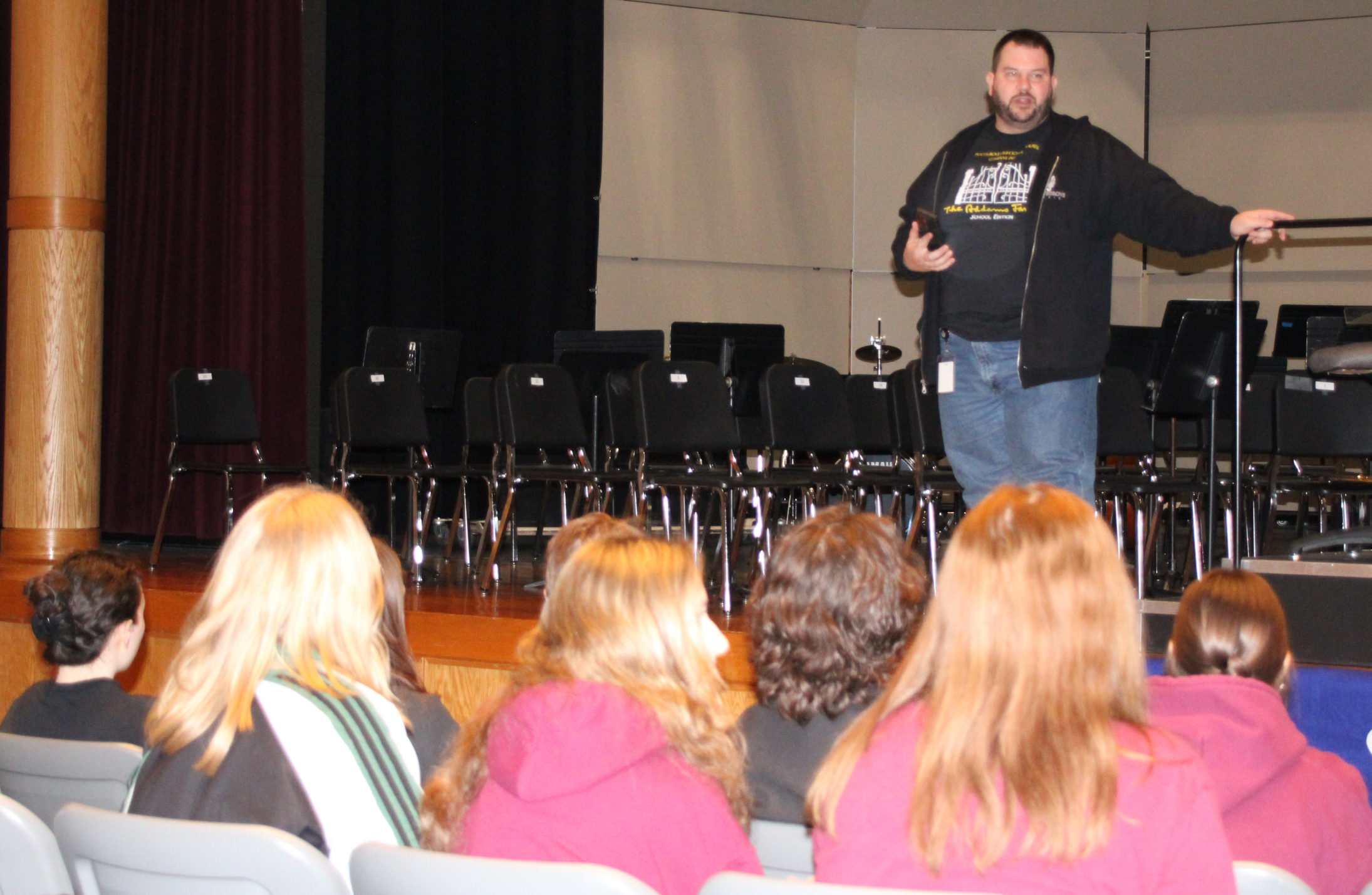 String Fest Musicians Arrive to Prepare for Concert