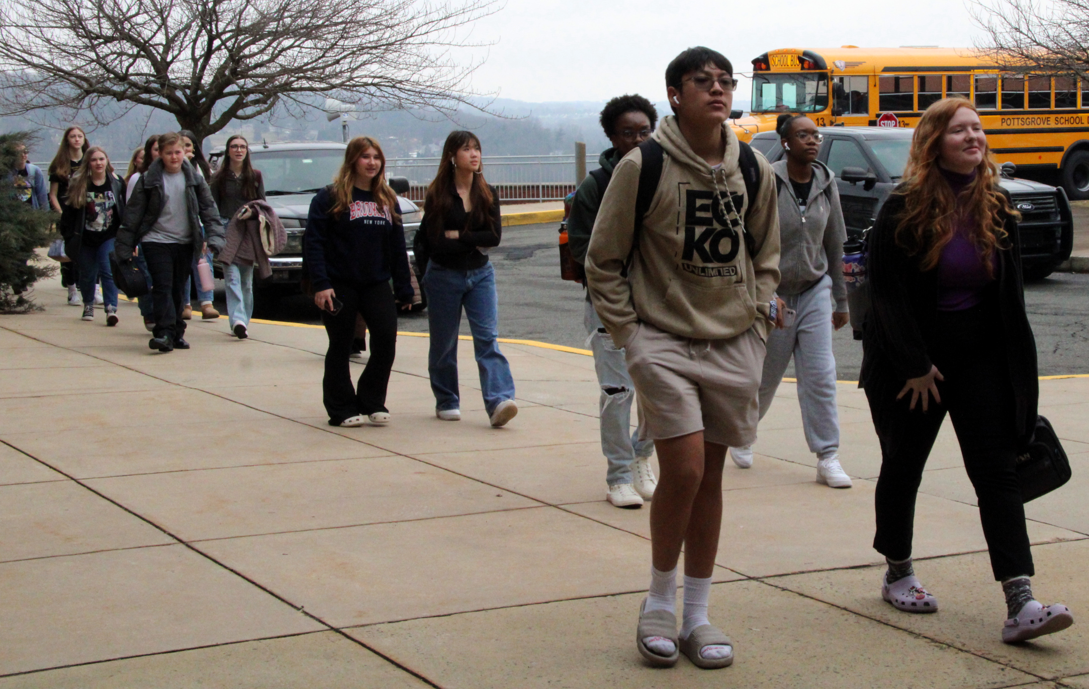 String Fest Musicians Arrive to Prepare for Concert