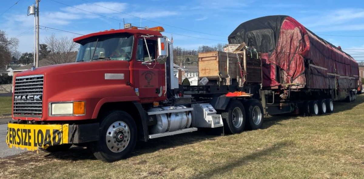 Colebrookdale Rr Workers Give Railcar Another ‘life’