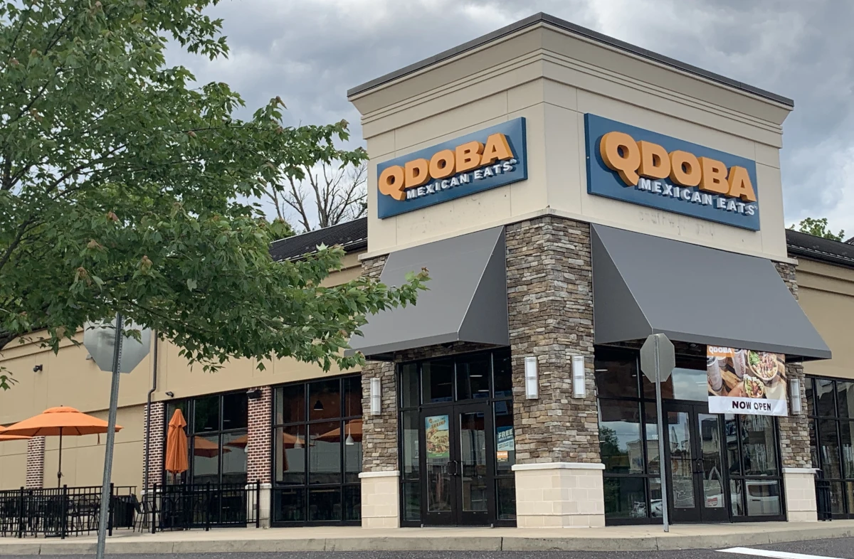 Foodie: Go Al Fresco at Yelp Local Top 10; Sonic Freebies; and New Mexican in Oaks