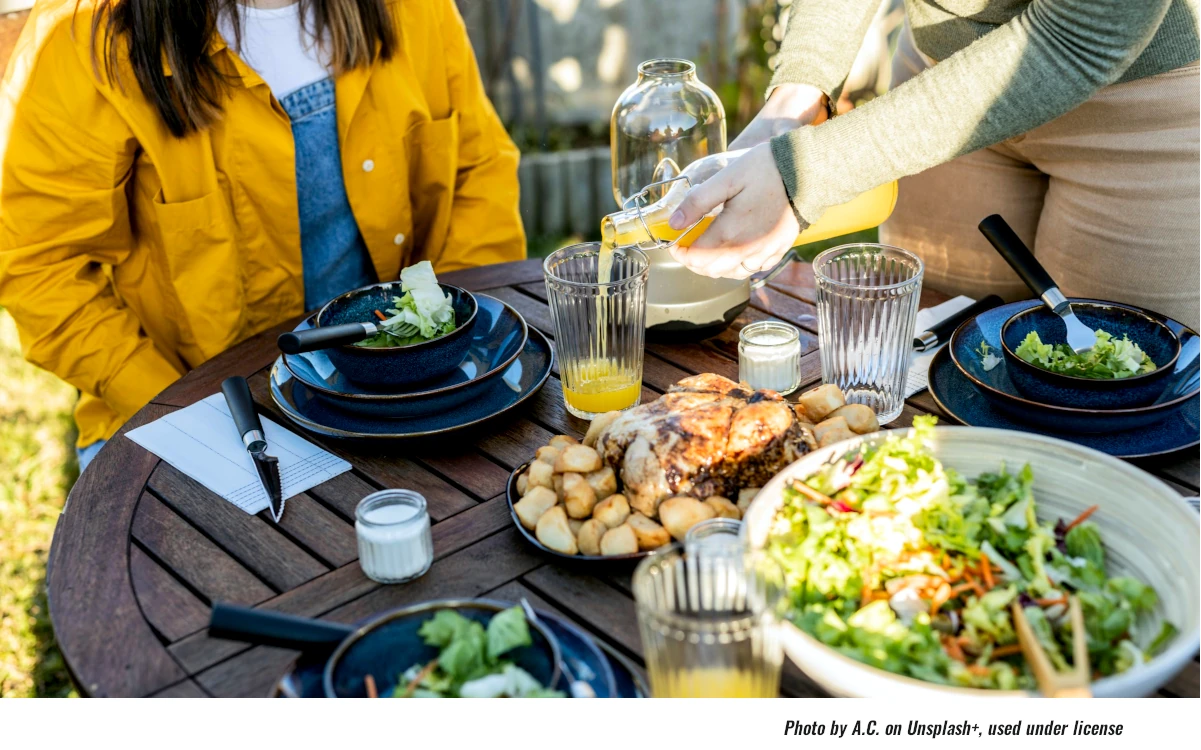 Foodie: Go Al Fresco at Yelp Local Top 10; Sonic Freebies; and New Mexican in Oaks